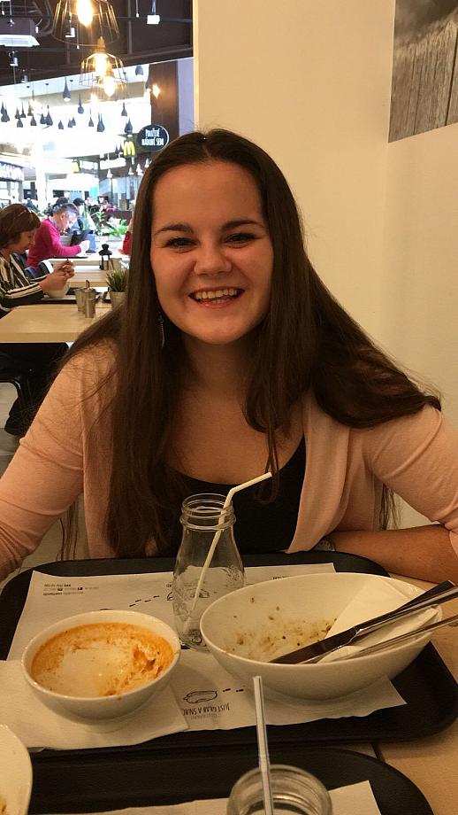 9E15A5B5-C441-4379-983B-0D20EB83AD38