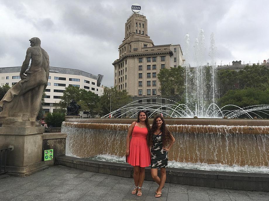 39017836 273372240128601 7117990312579956736 n