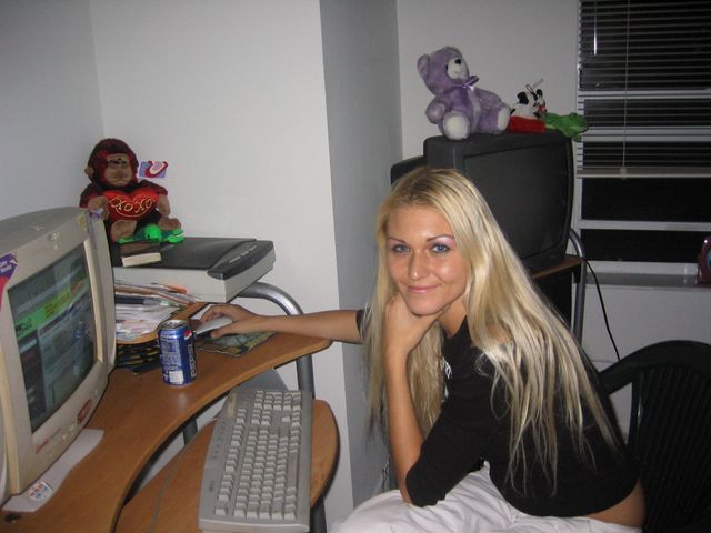 101_0101.JPG
Kamila