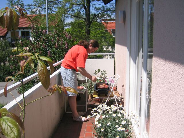 NEHREN, GERMANY RICHARD's and
GUDRUN's HOME IMG_0698.JPG