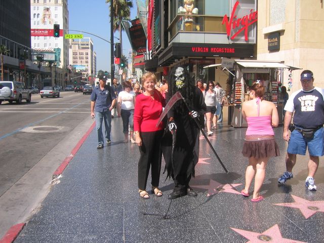 Famous Hollywood Blvd. + next 10 pictures IMG_4377.JPG