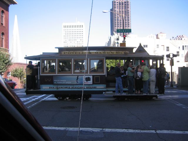Old Cable Cars still operating IMG_4505.JPG