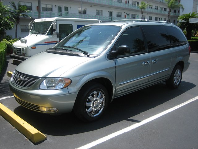 Our 2004 Chrysler Van IMG_0863.JPG