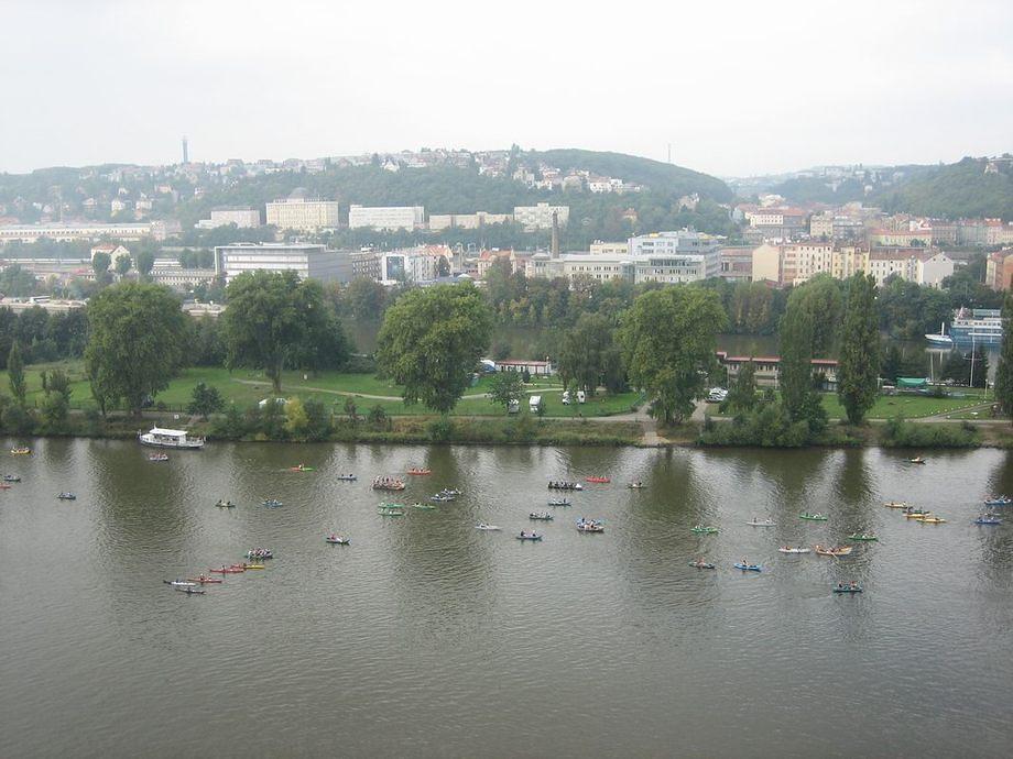 9/28/11 Boats are closing the Moldau river season IMG 4670