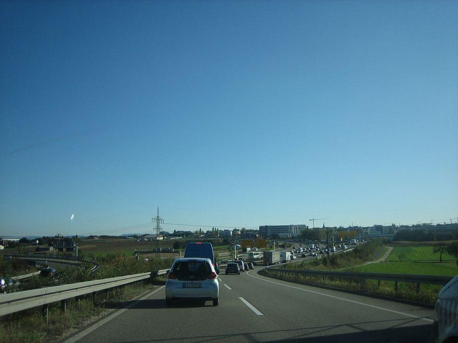 10/14/11 Back to son Richard  in Nehren  IMG 4942