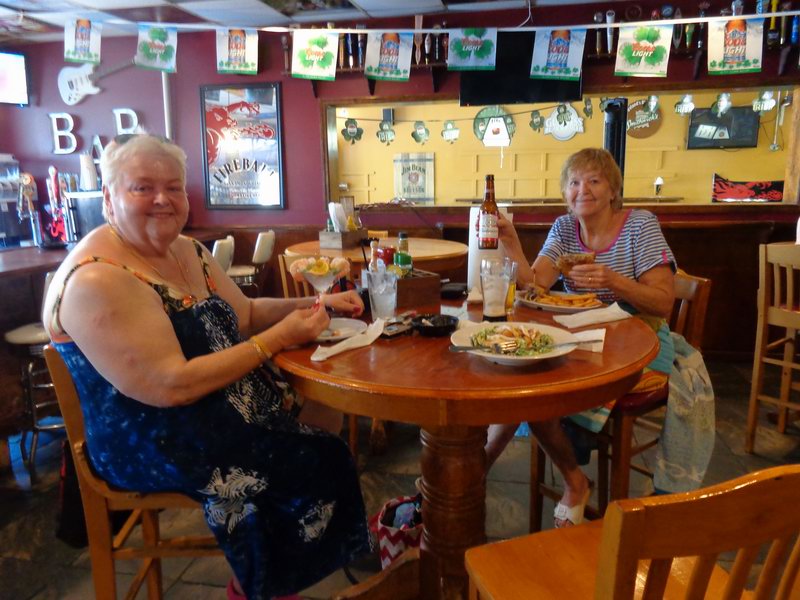 Micky Quinns Beach Bar