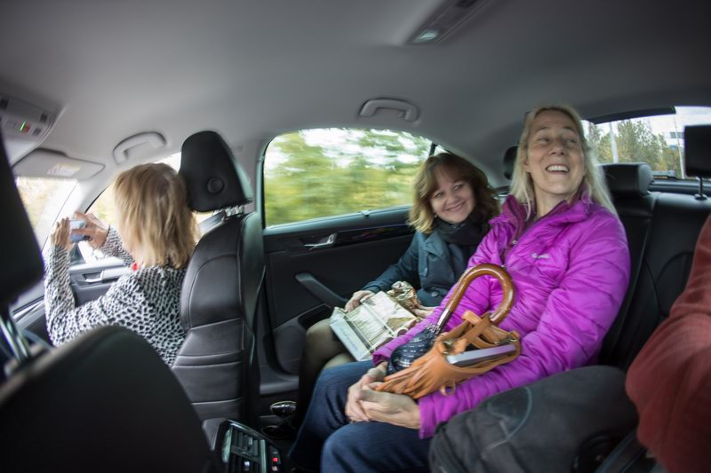 Jsem stastna, ze pro nas prijel Jirka limusinou...ty moje chudinky nohy !!   20191004160022 5788