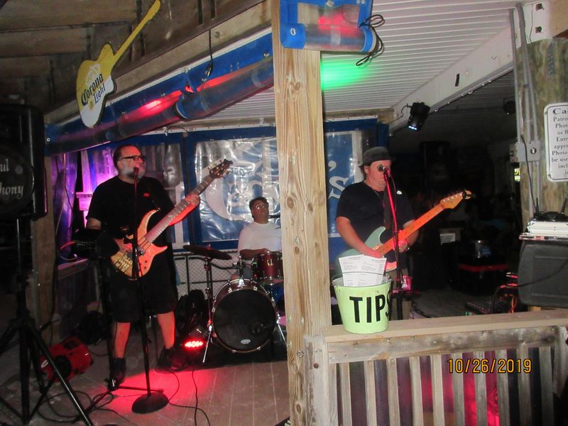 +Bezva musika,, krasne pocasi, teploucko!!!   IMG 6536