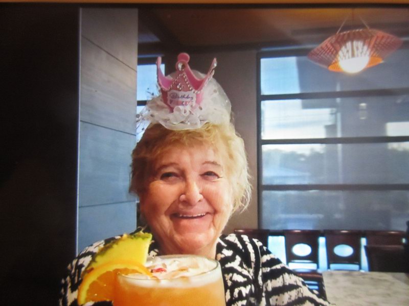 Gina's B-Day Party/Jirinky narozeniny