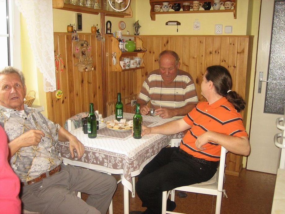 Po dobrem obede pivko..IMG 4242