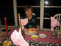 Pochutname si na Languste...Stedry vecer..... IMG 6745