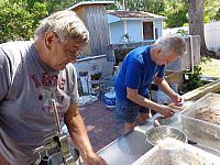 Tonik spejluje...DSC07857