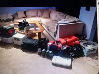 Hanicka a Josh se stehuji ke Chris, na 3 dny a pak dalsi 4 dny ke name, ktera vu dobu byla v Kanade.Nemeli doma elektrinu...DSC08004