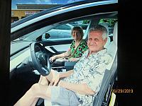 Trying Chris' new Tesla car/Zkousime Chrisovo nove Tesla auto